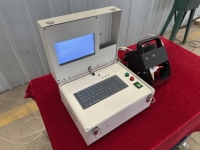 Machine de marquage pneumatique portable CORAL à haute précision pour codes QR/de barres, numéros VIN de châssis de véhicules et pièces métalliques, marquage permanent