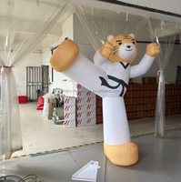 Personnalisé 2.5mH gonflable Taekwondo Kungfu homme modèle poupée gonflable karaté Guy pour la publicité ou la décoration