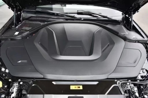 B/M/w I3 Nero 2025 EDrive 40L Pacchetto Midnight Autonomia 592km Batteria 70.2kWh - Product Image 4