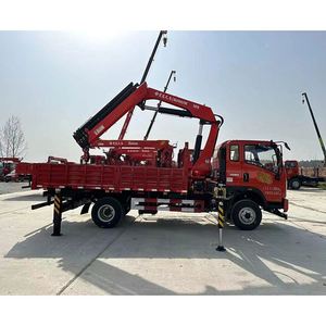 Camion grue d'ingénierie Sinotruk Howman, empattement 3900 mm, équipé d'une grue à bras pliant à 5 sections Hongchang Tianma de 6,3 tonnes - Product Image 5