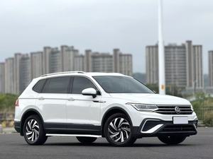 Venta Especial: Volkswagen <span class=keywords><strong>Tiguan</strong></span> <span class=keywords><strong>2022</strong></span> Usado, SUV 2.0T Gasolina, 4 Puertas, 5 Plazas, Auto Usado, <span class=keywords><strong>Precio</strong></span> Bajo para Exportación desde China - Product Image 3