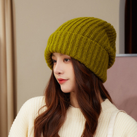 Vente en gros Bonnets d'hiver pour femme de créateur unisexe Logo personnalisé Chapeaux d'hiver acrylique pour femme Chapeaux chauds unisexes en tricot Casquettes