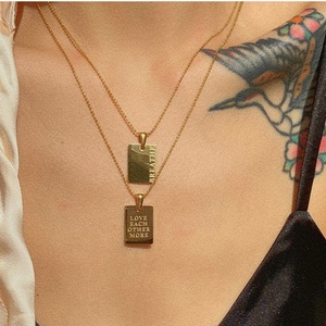 Collar de Acero Inoxidable con Letra Rectangular en Inglés, Chapado en Oro de 18K, para Mujer, Collar con Colgante de Moda - Product Image 3