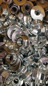 Proveedor de Fábrica ASME B18.2.2 B18.2.4.4M Grado 2/5/8 6 # Tuerca hexagonal galvanizada en caliente de 2'' de acero al carbono HDG - Product Image 4