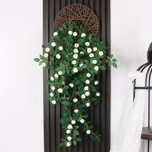 Mur de roses artificielles suspendu, guirlande de fleurs en soie plastique, plante décorative pour la maison et les mariages - Product Image 4