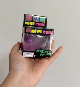 Offre Spéciale Schylling NeeDoh Nice Ice Baby Cube – Jouet anti-stress souple et relaxant à presser - Product Image 4