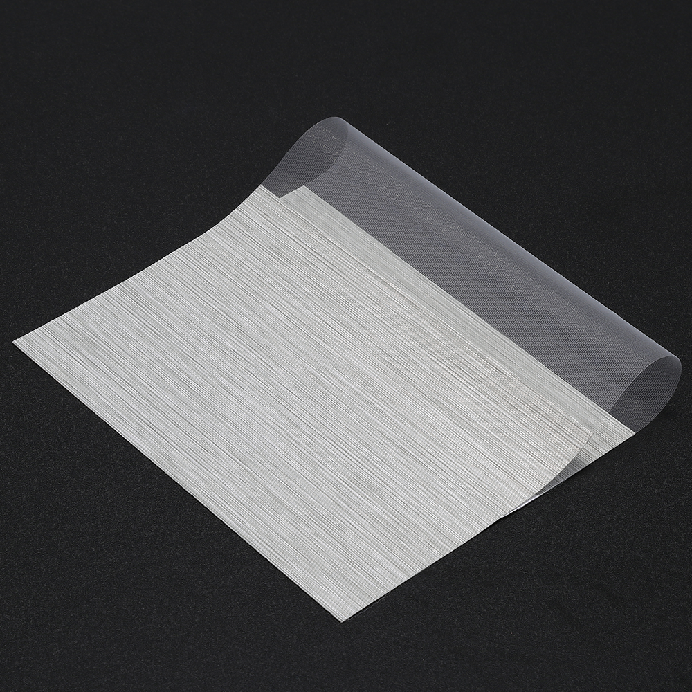 สีเทาอ่อน