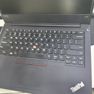 Portátil Usado <span class=keywords><strong>Lenovo</strong></span> Thinkpad E490 Intel Core I5 de 8.ª Generación, Cuatro Núcleos, 8 GB de RAM, 256 GB SSD, 14 Pulgadas, Windows 10, Portátil Económico - Product Image 3