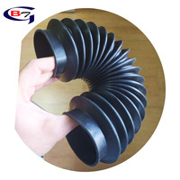 Normes ASTM/SAE/DIN Résistant à l'ozone et à l'huile Manchon de soufflet en caoutchouc flexible moulé sur mesure pour tuyau d'aspiration de pièce CV automobile