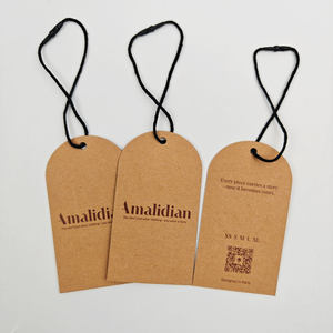 Etiquetas Colgantes Ecológicas de Papel Kraft de Lujo Reciclado Personalizadas con Acabado en Relieve y Logotipo Impreso en Serigrafía para Bolsas de Ropa y Zapatos - Product Image 2