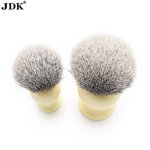 Pinceau à raser de haute qualité en poils de <span class=keywords><strong>blaireau</strong></span> pur avec manche en résine blanche, en promotion - Product Image 6