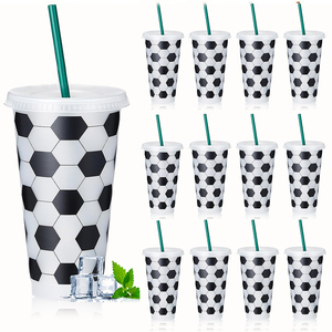 Gobelets <span class=keywords><strong>de</strong></span> football en plastique PAFU en vrac, réutilisables, avec couvercle et paille, cadeaux sportifs <span class=keywords><strong>pour</strong></span> entraîneur, fans, hommes, femmes, équipes <span class=keywords><strong>de</strong></span> football, cadeaux <span class=keywords><strong>de</strong></span> fête - Product Image 1