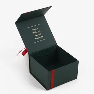 Lüks Cajas De Regalo baskı yeşil düğün nedime giyim hediye kutusu manyetik katlanır kağit kutu ile şerit fiyonk