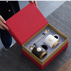 Tasse à café côtelée personnalisée style nordique 14oz, mug en céramique mat rétro européen avec logo personnalisé et détails en cuivre pour cadeau promotionnel - Product Image 6