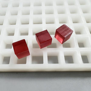 ถาดทำน้ำแข็งซิลิโคนทรงสี่เหลี่ยม 625 ช่อง สำหรับทำวิสกี้ ช็อกโกแลต ทรัฟเฟิล พรัลลีน เยลลี่ ฟองดอง คาราเมล และลูกอม - Product Image 4