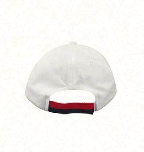 Casquette de baseball non structurée à 6 panneaux, couleur personnalisée beige, avec logo brodé - Product Image 3