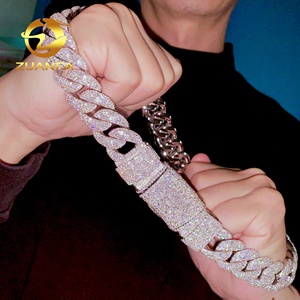 <span class=keywords><strong>Collar</strong></span> de <span class=keywords><strong>Hombre</strong></span> Moderno con Incrustaciones de Moissanita VVS, Cadena Cubana de 20 mm, Certificado GRA, Cadena Cubana de Miami de <span class=keywords><strong>Plata</strong></span> <span class=keywords><strong>925</strong></span> - Product Image 3