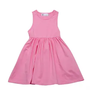 نمط جديد للأطفال ملابس عادي اللون الوردي الكشكشة أكمام القطن الصيف فستان بيبي دول للبيع بالجملة