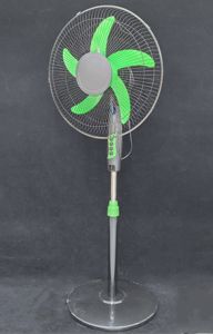 Ventilateur sur pied de différentes couleurs pour entrepôt, ventilateur électrique sur pied <span class=keywords><strong>pas</strong></span> <span class=keywords><strong>cher</strong></span>, ventilateur sur pied de 16 pouces - Product Image 5