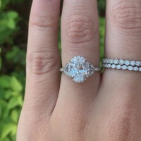 Bague de fiançailles en or massif 10K/14K/18K avec diamant de laboratoire ovale de 0,5 à 3 carats, serti halo floral vintage personnalisé, certifié IGI CVD/HPHT VVS