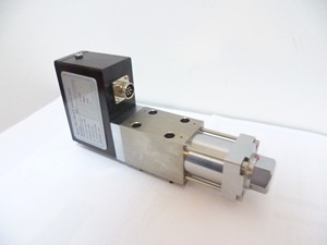 Fréquemment utilisé dans les systèmes de test aérospatiaux, peut remplacer la série 633/634, électro-hydraulique à action directe 633-307B - Product Image 4