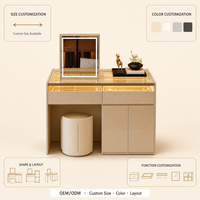 Armoire à bijoux en cuir crème, directement de l'usine, avec dessus en verre trempé fumé, éclairage LED et rangement écologique