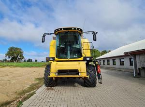 Moissonneuse-batteuse TC5060 d'occasion à bas prix, 175 CV, réservoir de grain de 5200 L, pour la récolte du thé/du maïs/des pommes de terre, avec moteur et boîte de vitesses, pour usage agricole - Product Image 6