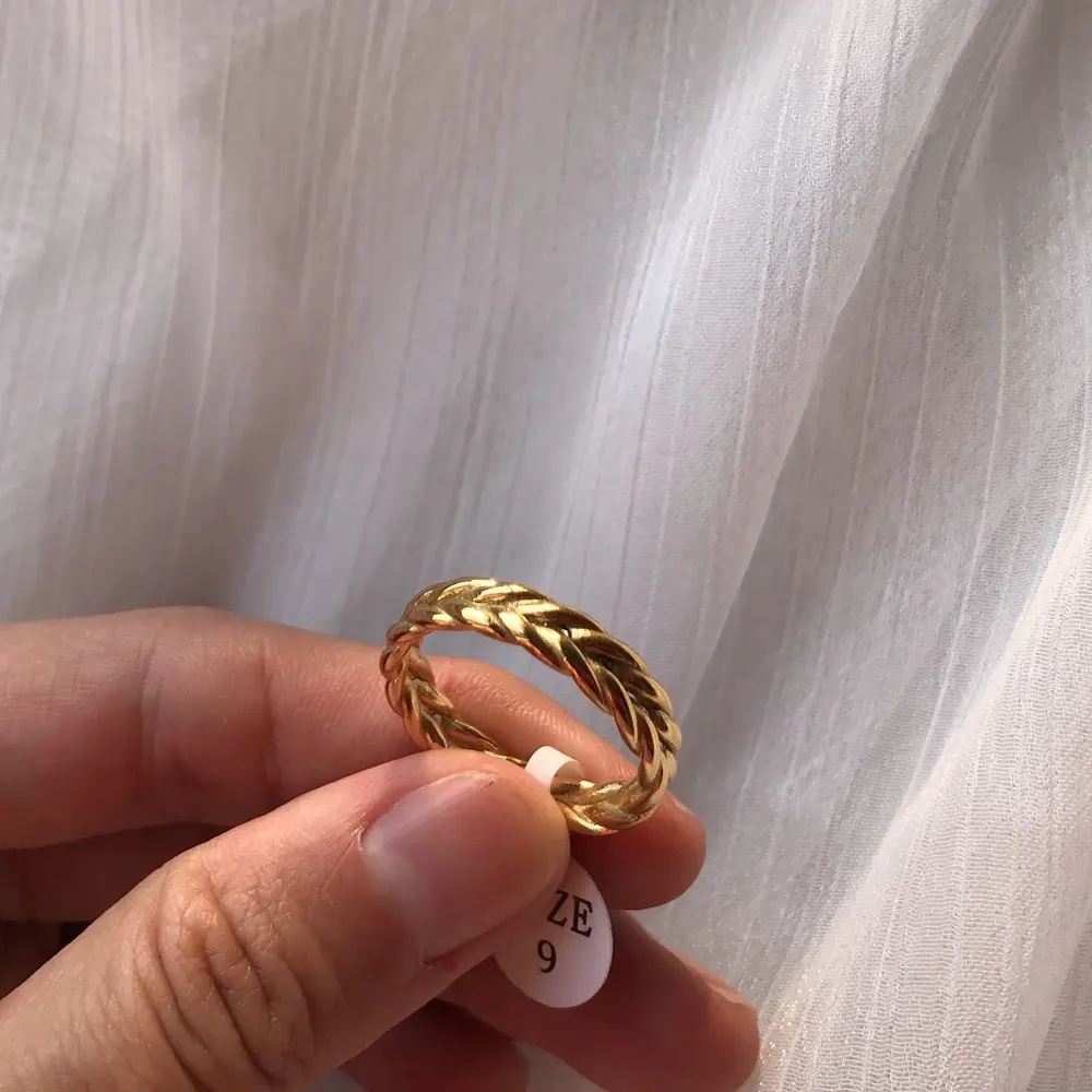 Anel de tira personalizada de ouro 14k, joias personalizadas de ouro com folha de anel atacado, anéis de banda simples com fio
