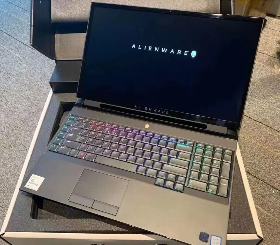 Hoge Kwaliteit Originele Gaming Laptops Alienware Area 51M Laptop Gebruikte Kern I7-9700k Rtx2080-8g 144Ghz 17Inch Chromebook Notbook