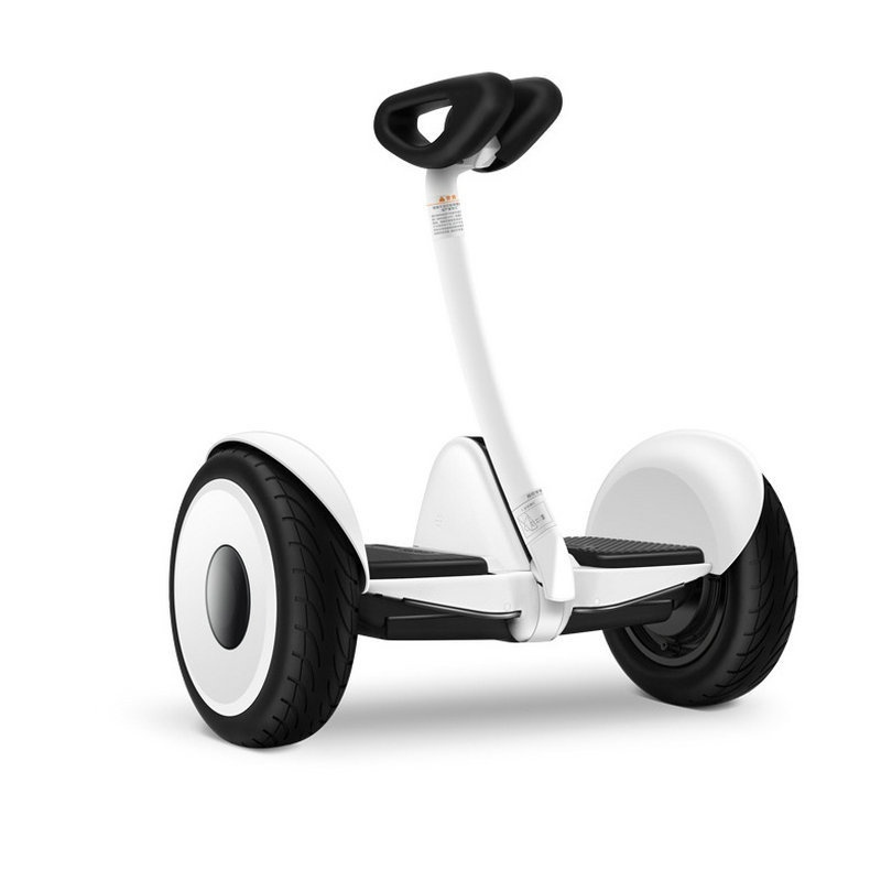 Mini voiture d'équilibre n°9