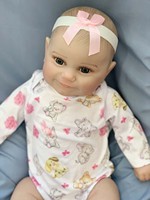 Muñeca de simulación de esmalte de cuerpo de tela de 18 pulgadas, muñeca de renacimiento para niños, regalo de juguete familiar para bebés