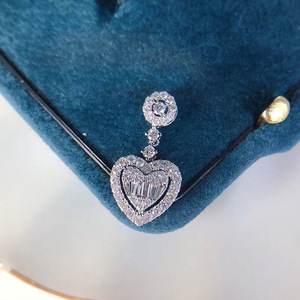 Collana Minimalista con Ciondolo a Forma di Cuore a T per Donne, Piccola Catena per Clavicola, Gioielli alla Moda per Uso Quotidiano, Regalo - Product Image 4