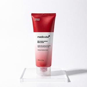 Loción Corporal Medicube Red Clear Capsule 200ml, Fórmula Calmante y Suavizante para Todo Tipo de Piel - Product Image 1
