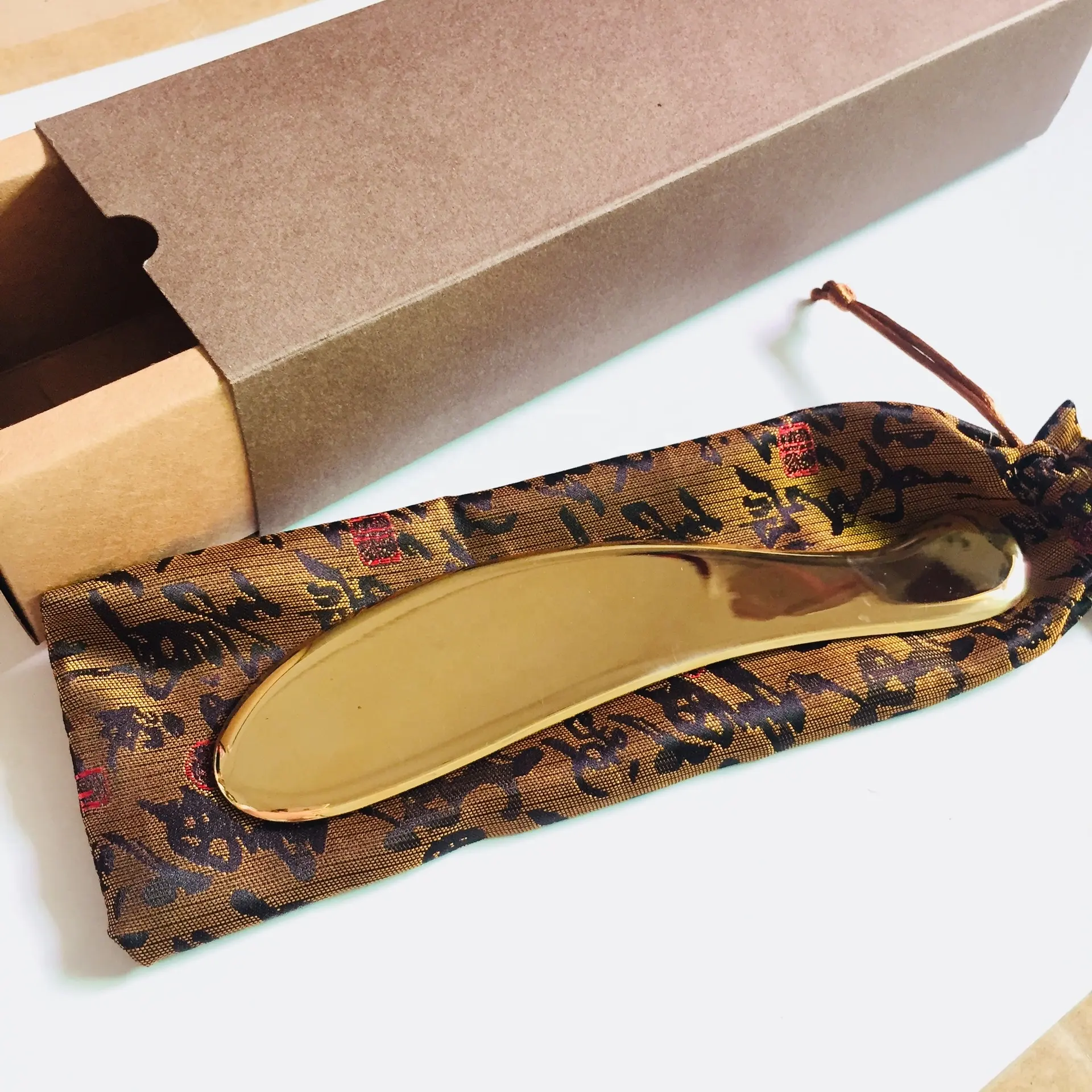 Hersteller Direkt verkauf von reinen Kupfer Tiger Bronze Scrap ing Guasha Board Ganzkörper allgemeine Massage