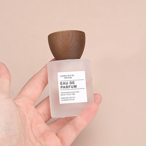 Walnut Wood 30ml 50ML Luxury Frosted Glass <b>Spray</b> <b>Bottle</b> Perfume Refillable <b>Bottle</b> <b>Empty</b> Cosmetic Container - Product Image 3