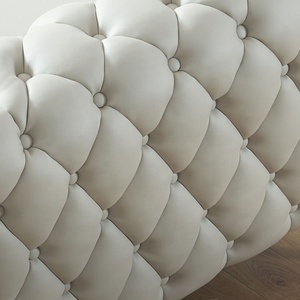 Homey-sofá europeo <span class=keywords><strong>Victoria</strong></span> con nuevo diseño, asiento de amor y sillón, tela beige de terciopelo, chesterfield - Product Image 3