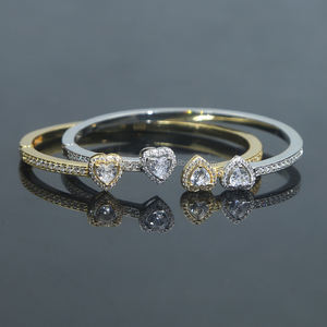 Braccialetto aperto regolabile in <span class=keywords><strong>oro</strong></span> per donna braccialetto di moda <span class=keywords><strong>con</strong></span> gled Bling <span class=keywords><strong>cuore</strong></span> cubico zirconi gioielli eleganti - Product Image 2