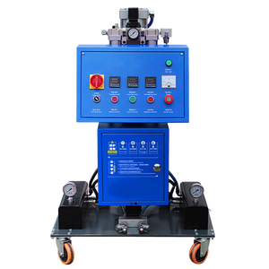 Máquina de Espuma de Poliuretano PU Industrial WINT-IIIH de Bajo Precio y Alta Demanda para Aislamiento de Grado Industrial, Adecuada para Grandes Superficies - Product Image 3