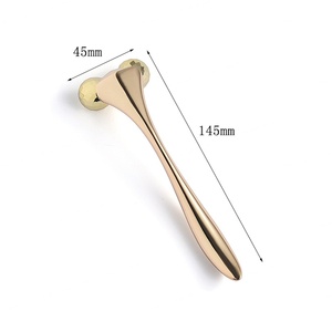 Outil de massage à grattage en alliage de zinc plaqué or de haute qualité, personnalisé, avec technologie Térahertz - Product Image 2