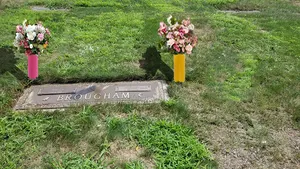 Mezarlık vazo başak mezarlık mezar taşı çiçek tutucu siyah anıt mezar vazo
