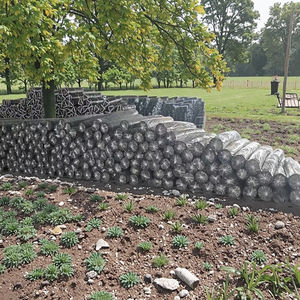 Produits agricoles en plastique pp hdpe tissé robuste protection du sol bâche couverture contrôle des mauvaises herbes barrière tissu tapis - Product Image 2