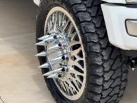 Jantes forgées 22 26 28 30 24 pouces 6x139.7 8x6.5 8x170 8x200 8x210 Jantes en aluminium forgé sur mesure à déport profond pour tout-terrain et jantes jumelées