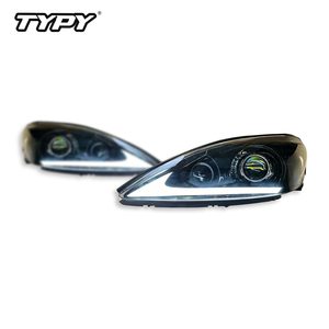 Conversions de phares à LED pour Toyota Camry 2003-2005 avec feux de jour et clignotants séquentiels. - Product Image 6