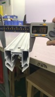 Barre de rail de plafond extensible blanche au design moderne 1m 2m 3m système de rail intelligent magnétique 4 fils LED profil en aluminium entrée DC48v