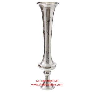 Vase à fleurs de luxe en aluminium enduit de blanc pour centre de Table de mariage Vases à fleurs décoratifs de Table de Restaurant à vendre - Product Image 6