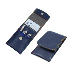 Custom-made <b>nail</b> clipper case, manicure tweezers tool bag, three-piece manicure <b>kit</b> with protective cover and storage. - Product Image 1
