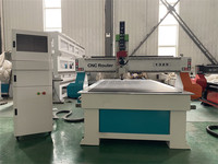 Machine à découper le bois cnc, multifonction, 1300x2500mm, contrôlée par ordinateur, pour meubles et portes en bois
