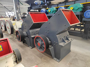 Máquina de Britagem Móvel PC200*300, Britador de Pedra com Motor e Componentes de Rolamento para Mineração - Britador de Martelo à Venda - Product Image 5