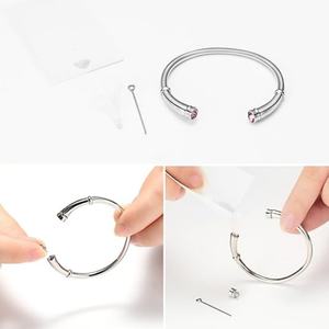 Bracelet urne commémorative pour femme, souvenir de décembre, porte-cendres d'animaux de compagnie, cristal brillant et étincelant - Product Image 4