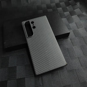 Carcasa de fibra de carbono ultrafina de diseño de lujo para <span class=keywords><strong>Samsung</strong></span> S24Ultra, funda protectora magnética anticaída para teléfono móvil - Product Image 6